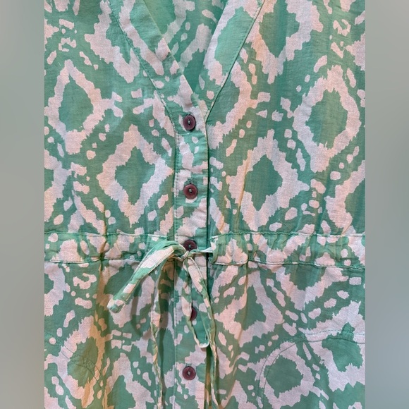 Fresh Produce Vibrant Green Patterned Blouse 100% Cotton w pockets💚 - Picture 3 of 6